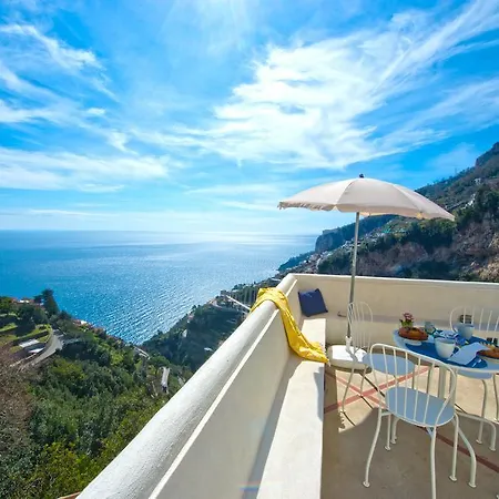 La Scivitella Villa Amalfi Room photo