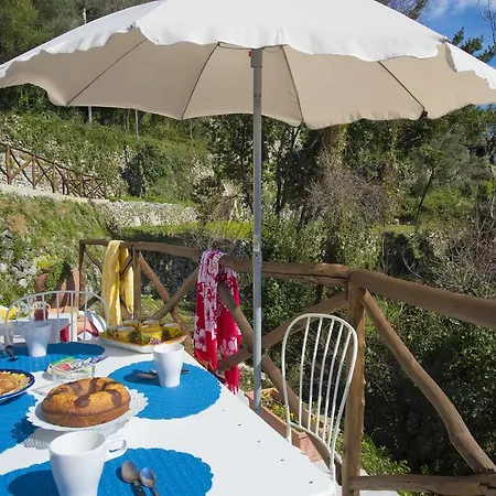 La Scivitella Villa Amalfi Room photo